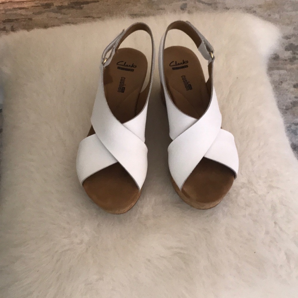 Women’s Clark’s Annabel white sandals